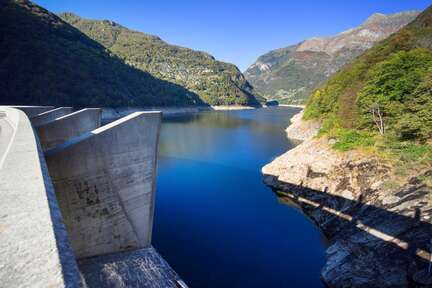 Speicherkraftwerk (Verzascatal, Tessin)